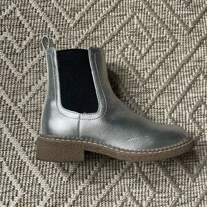 DV Silver Kids Boots size 13